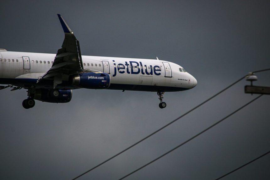 JetBlue Struggle
